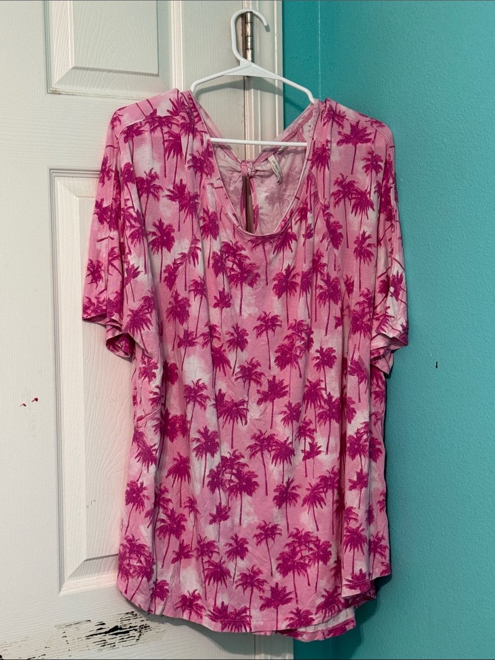 wild fable Pink Palm-Print Scoop Neck Short Sleeve Top